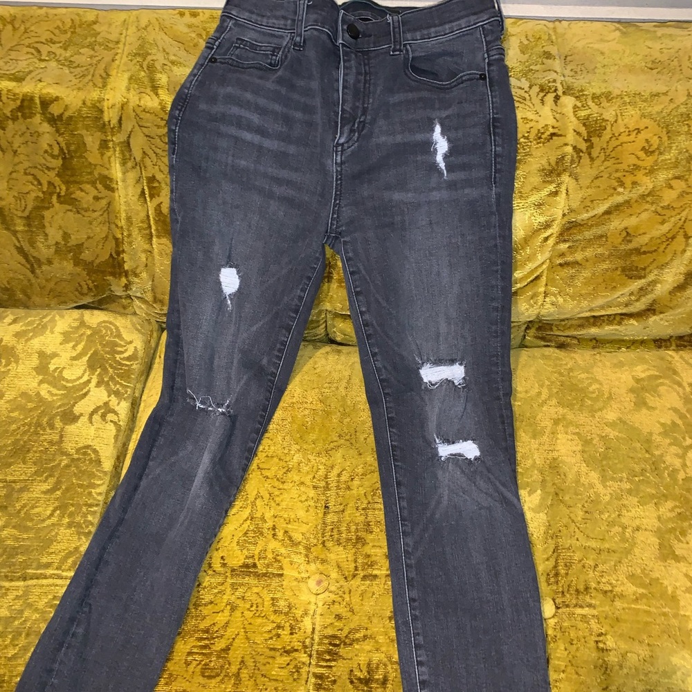 BLACK SKINNY JEANS. Black Label.